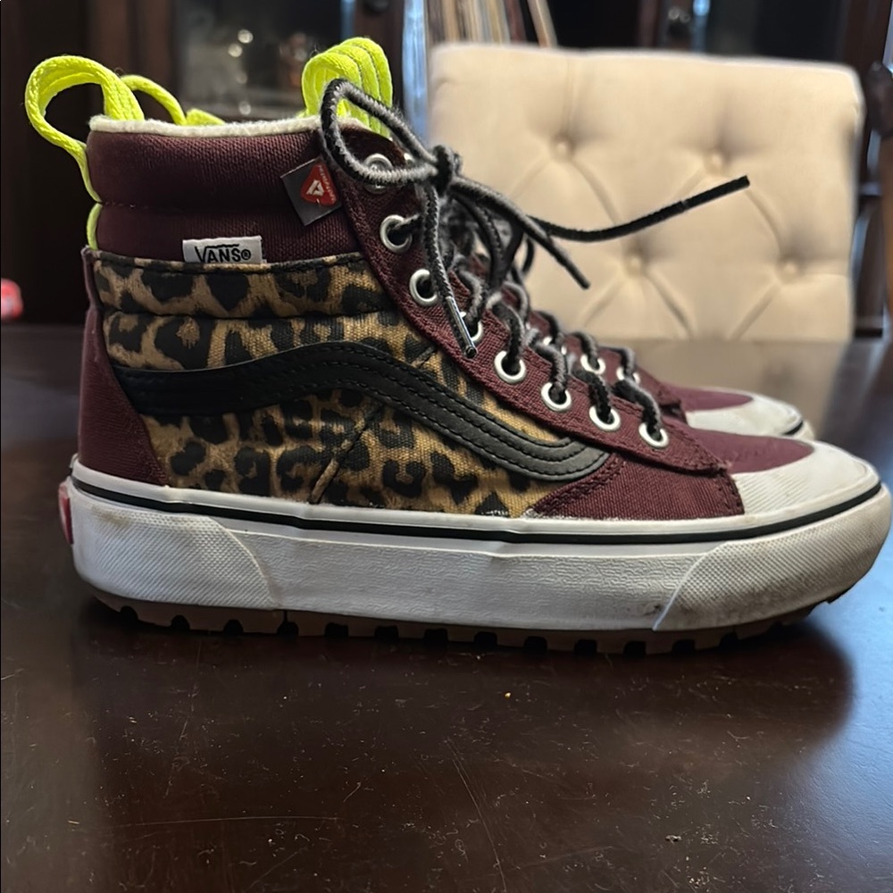 Vans Custom Made Leopard High-Top Sneakers women’s 6.5, men’s 5.0